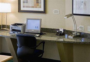 Springhill Suites By Marriott - Tampa Brandon Eksteriør billede